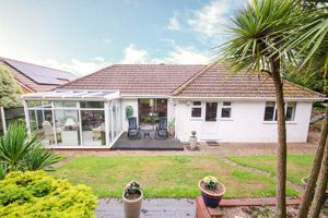 Photo 25- click for photo gallery